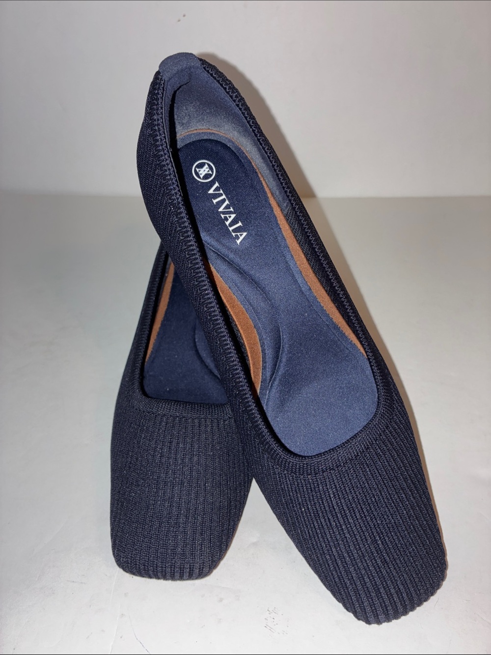 Vivaia, Women’s Size 37/ US 6.5, The Monroe, Navy